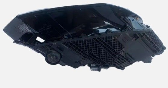 Επισκευή προβολέα Audi Q7 Led 2021 Χρόνια Τροποποιημένη 4M0941039C 040C
